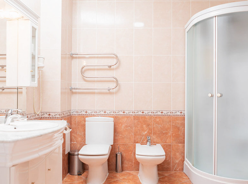 Джуниор-сюит (студия)